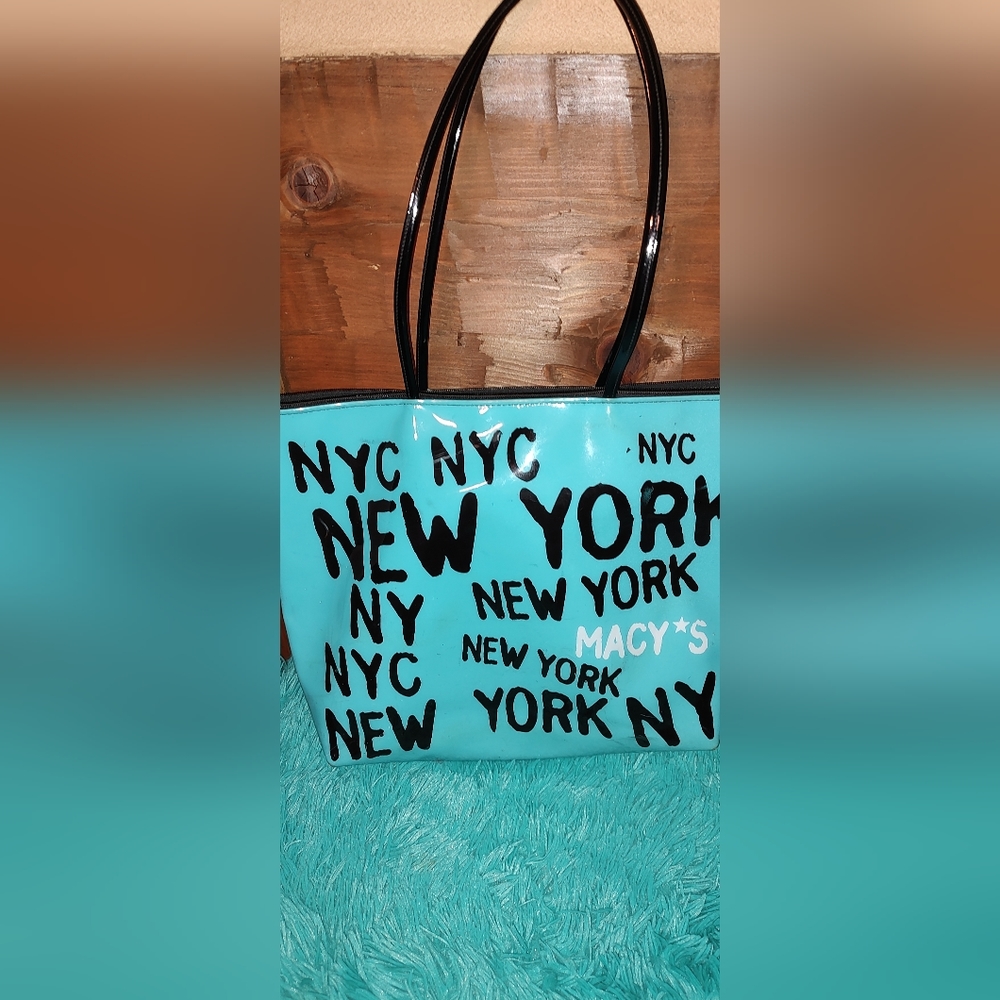 Retro tote!